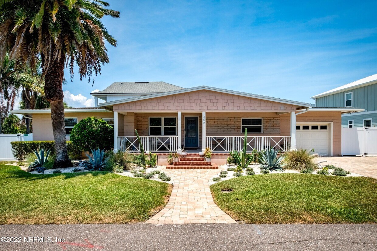 Foto principal - 264 Davis St