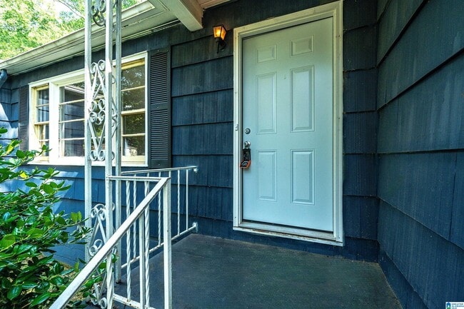Building Photo - 312 Mignon Ave