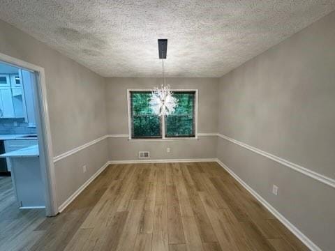 Building Photo - 3466 Brookview Dr