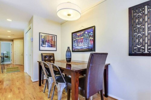 Foto del edificio - 2432 Dexter Ave N. - 2 bedrooms