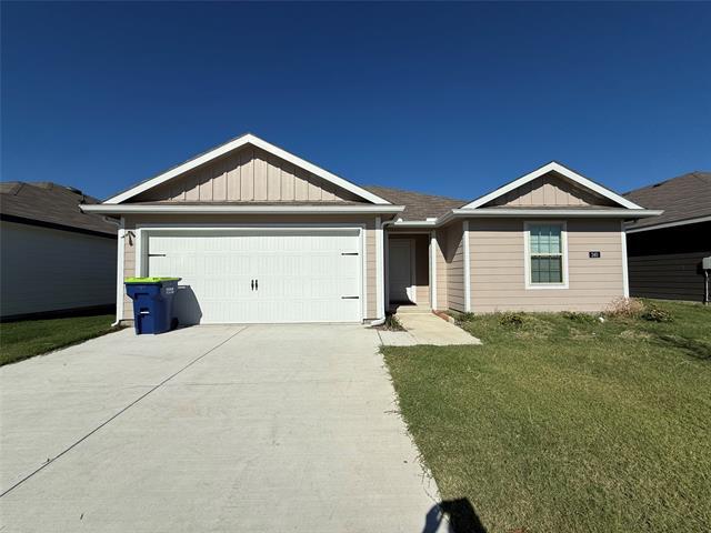 Building Photo - 240 Boxwood Dr