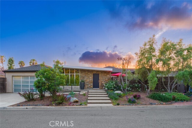 Foto principal - 1933 Whittier Ave