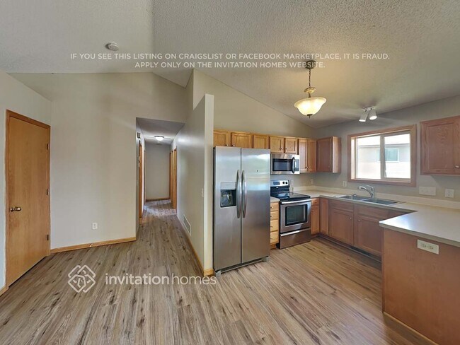 Foto del edificio - 6382 Marshall Ave NE