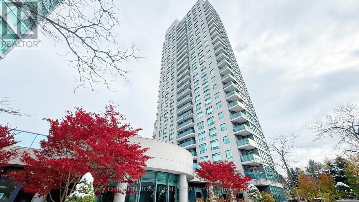 Photo principale - 30 Harrison Garden Blvd