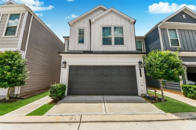 Building Photo - 1707 Summerlyn Ter Dr