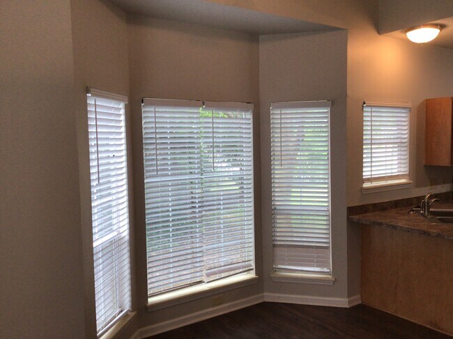 Foto del edificio - 13615 Portpatrick Ln
