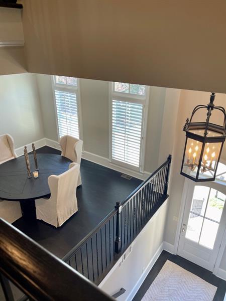 Building Photo - 9064 Riverbend Manor
