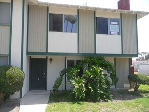 Building Photo - 1722 Mitchell Ave