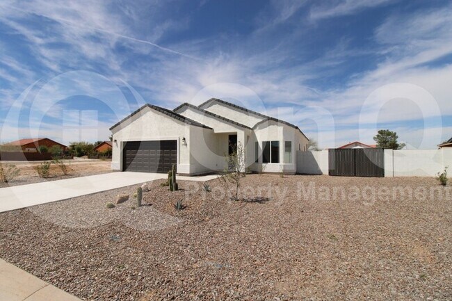 Foto del edificio - 15726 S Magdalena Cir