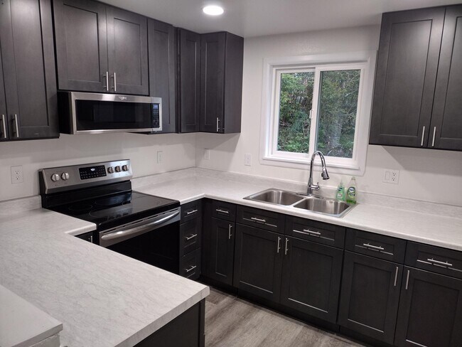 Foto del edificio - 219/221 Garden Ln