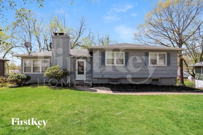 Building Photo - 7712 Arlington Ave