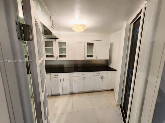 Foto del edificio - 1000 Quayside Terrace