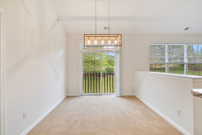 Interior Photo - Barclay Square at Princeton Forrestal