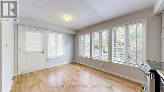 Photo du bâtiment - 50 Western Battery Rd