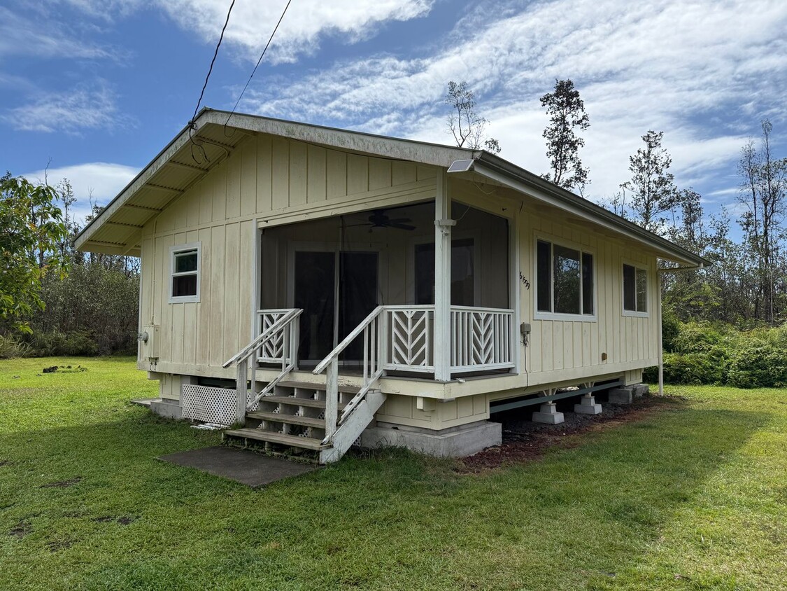 Primary Photo - Charming 2BR/1BA Home in Orchidland