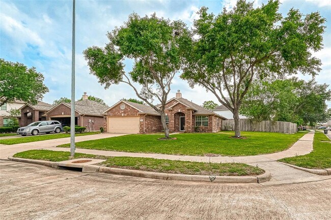 Building Photo - 5402 Rosehaven Ct