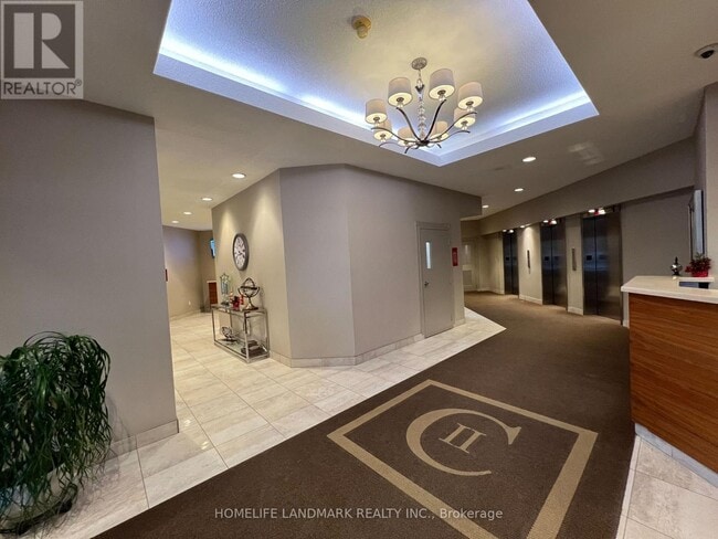 Building Photo - 10 Dean Park Rd