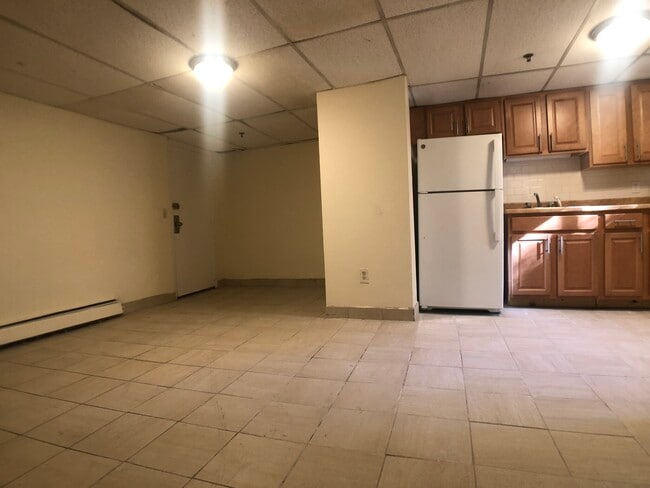 Building Photo - 1160 Commonwealth Ave