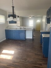 Building Photo - 2246 Foltz St