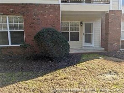 Foto del edificio - 401 Meadowland Ct