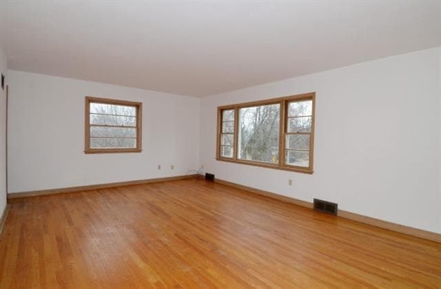 Building Photo - 529 W Olin Ave