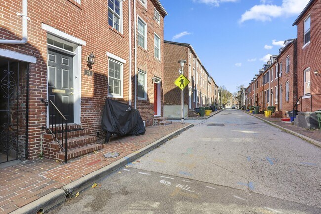 Foto del edificio - 24 E Hamburg St