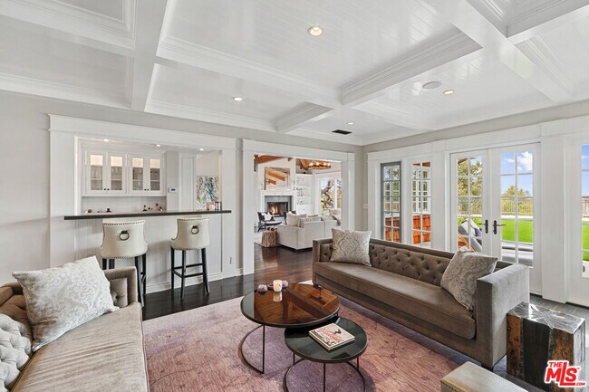 Foto del edificio - 24924 Jim Bridger Rd