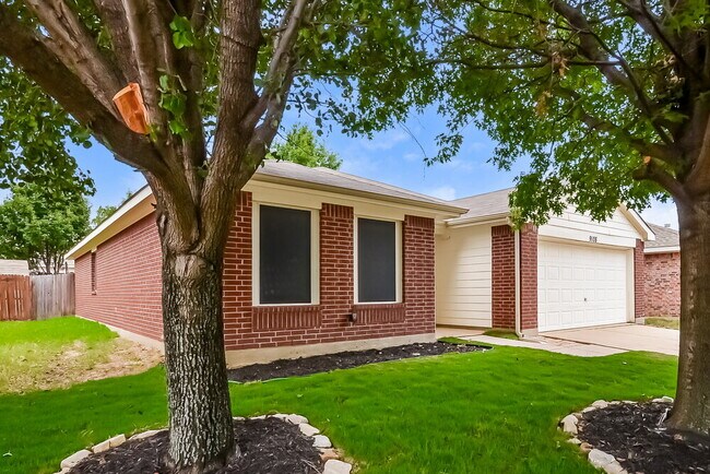 Foto del edificio - 9108 Chisholm Trail