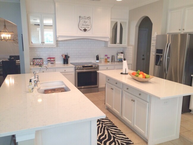 Building Photo - 11526 Ardrey Crest Dr
