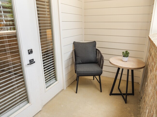 The Palafox: 1BR, 1BA- Private Patio or Balcony - The Flats at Ransley