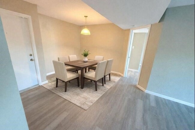 Foto del edificio - 3085 Walnut Bend Ln