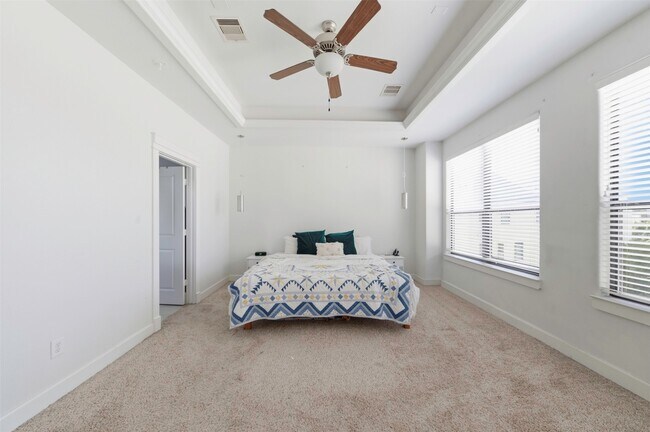 Foto del edificio - 214 W 28th St