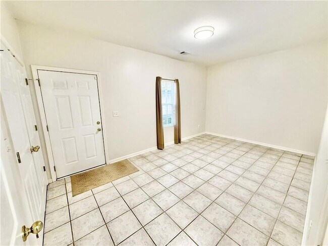 Building Photo - 5358 Beaver Br