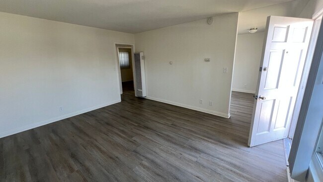 Building Photo - 8171 Opal Cir