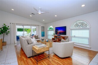 Building Photo - 690 100th Ave N Building Photo - 690 100th Ave N