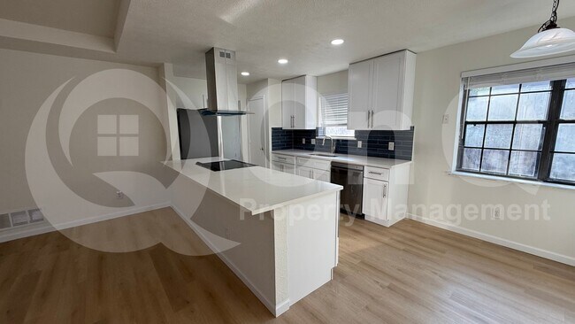 Photo - 1512 Wood Creek Dr House