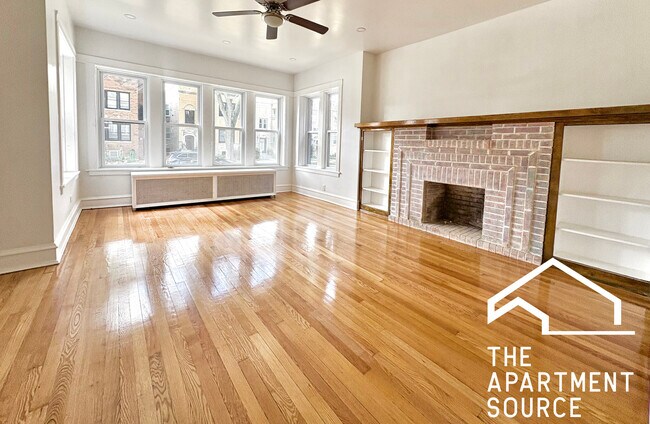 Building Photo - 5713 N Talman Ave