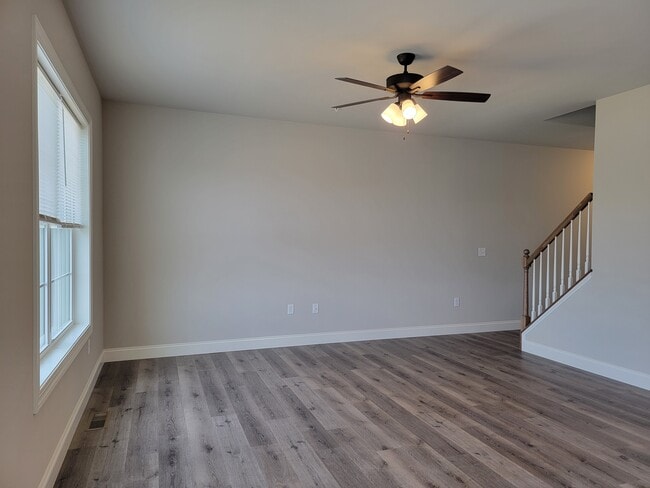 Building Photo - 262 Sage Blvd