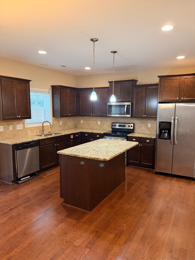 Foto del edificio - 54 Green Willow Dr