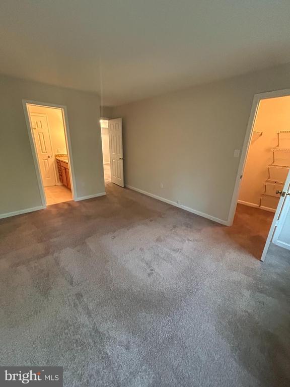Foto del edificio - 2225 Lovedale Ln