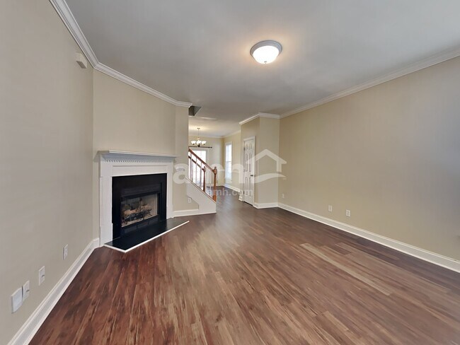 Foto del edificio - 9535 Waterwood Ct