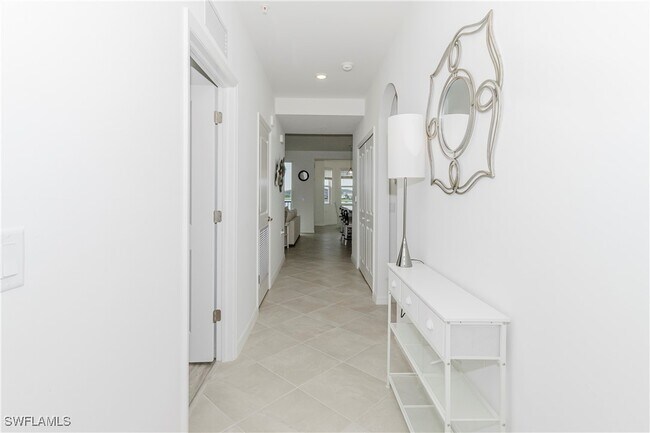 Building Photo - 5555 Double Eagle Cir