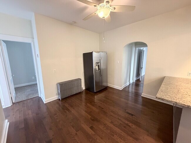 Foto del edificio - 82 School St