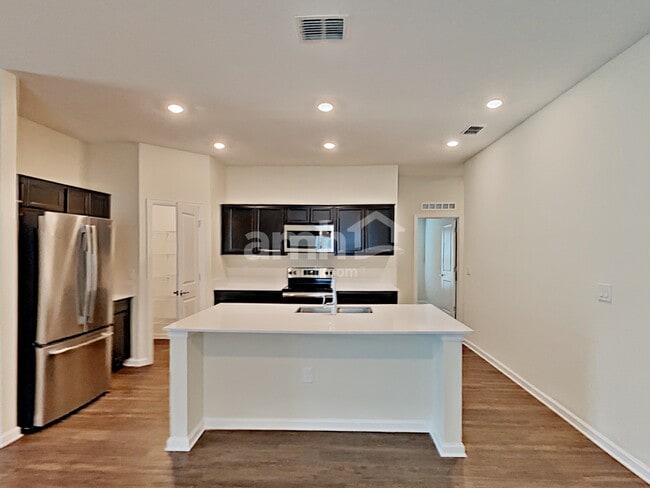 Building Photo - 4351 Seven Canyons Dr