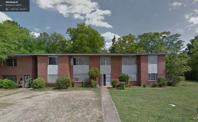 Foto del edificio - 3751 Wesley Dr