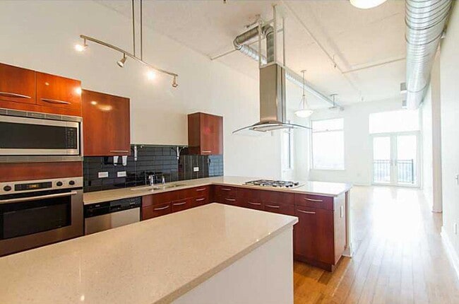 Building Photo - 3820 Roswell Rd NE Unit 916