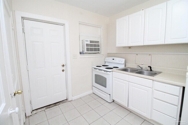 Foto del edificio - 13261 Lillian Hwy