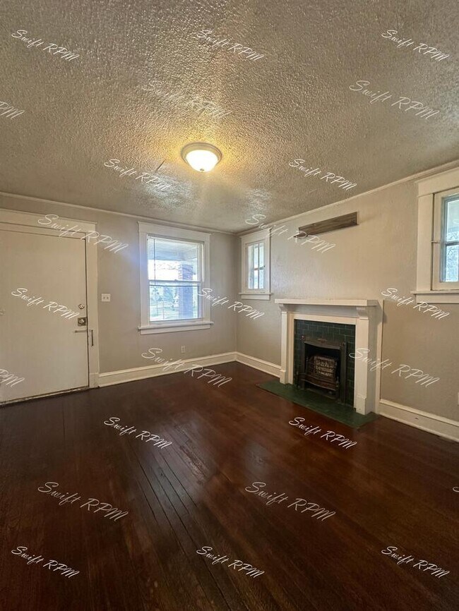 Foto del edificio - 4944 Agnes Ave