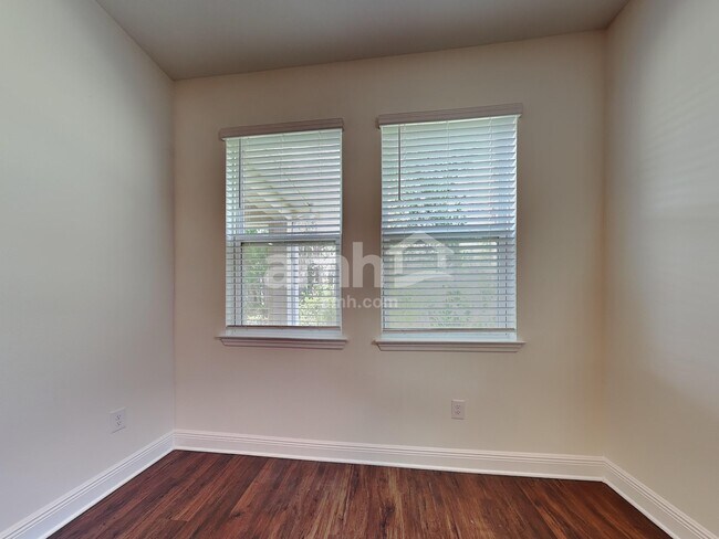 Foto del edificio - 6245 Emerald Hls Wy
