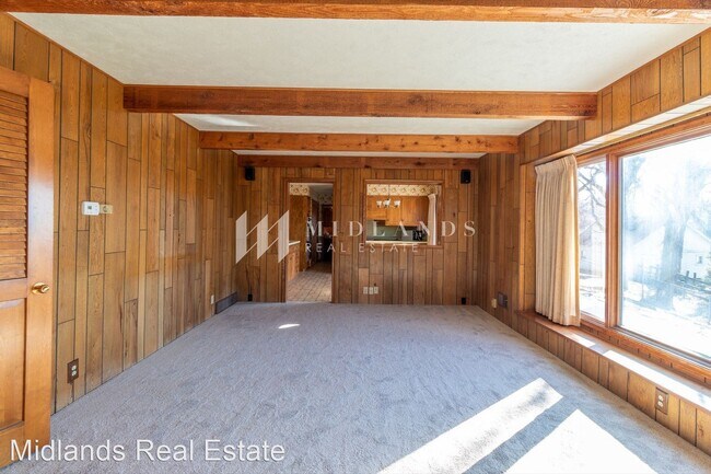 Building Photo - 5 br, 3 bath House - 810 Skyline Drive